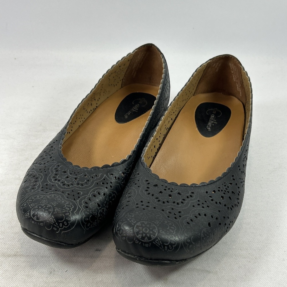 Earthies Bindi Wide Flats Women's Size 9D Black Leather Slip On Comfort Shoes